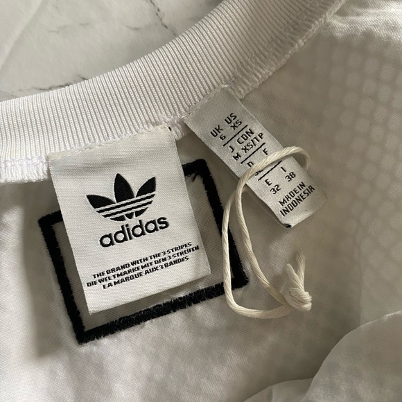 Adidas equipment shirt size XS - Picture 2 of 4